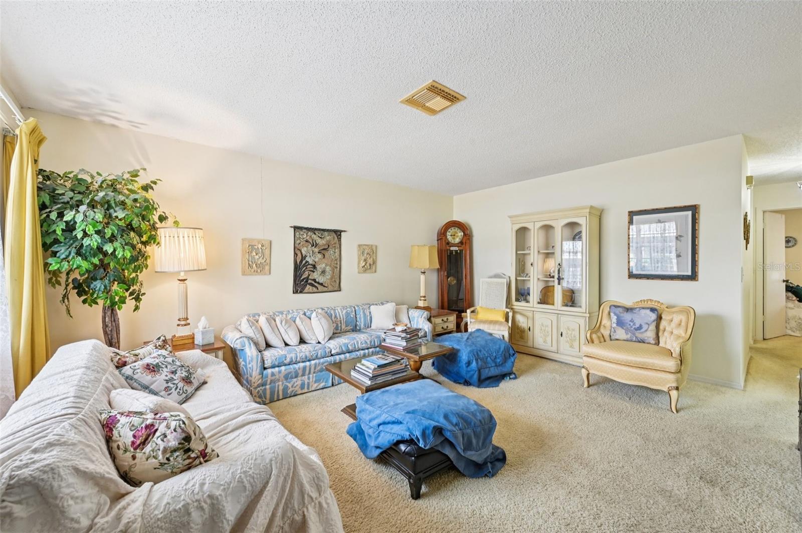Image 3 of 51 For 2208 Grenadier Drive