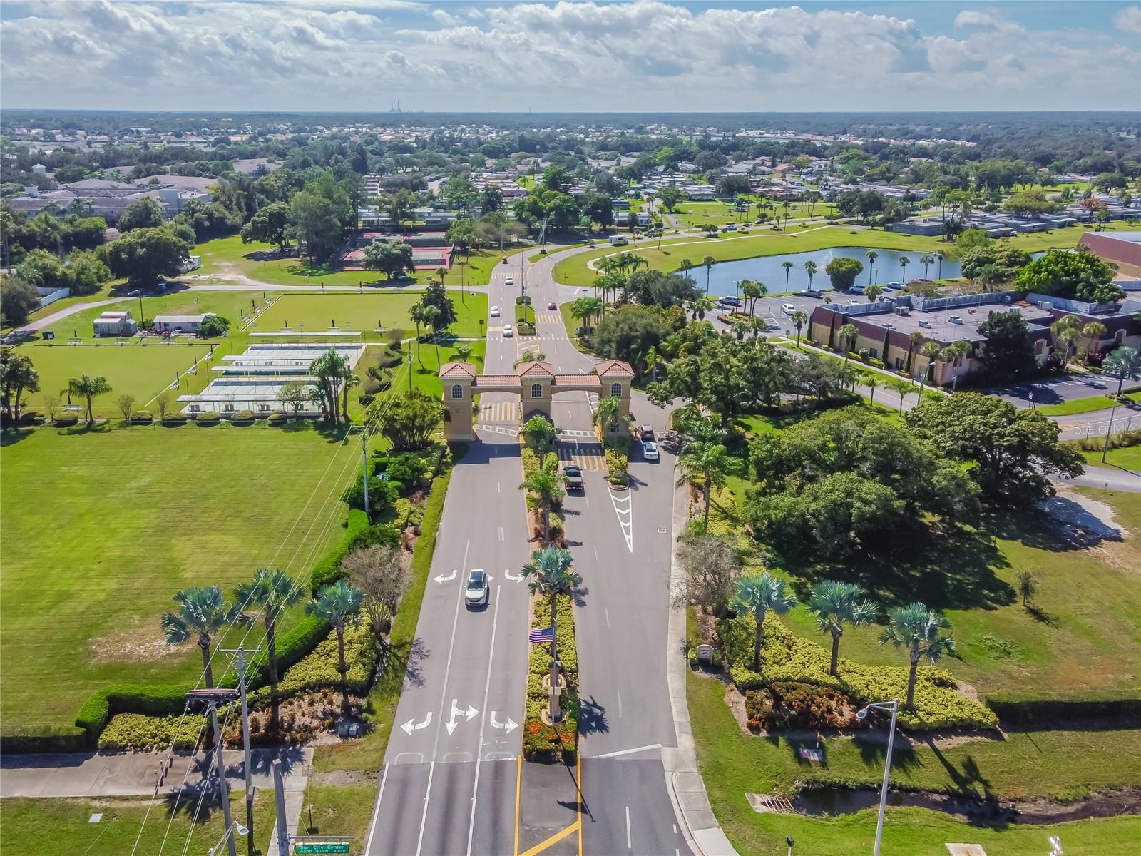 Image 32 of 51 For 2208 Grenadier Drive