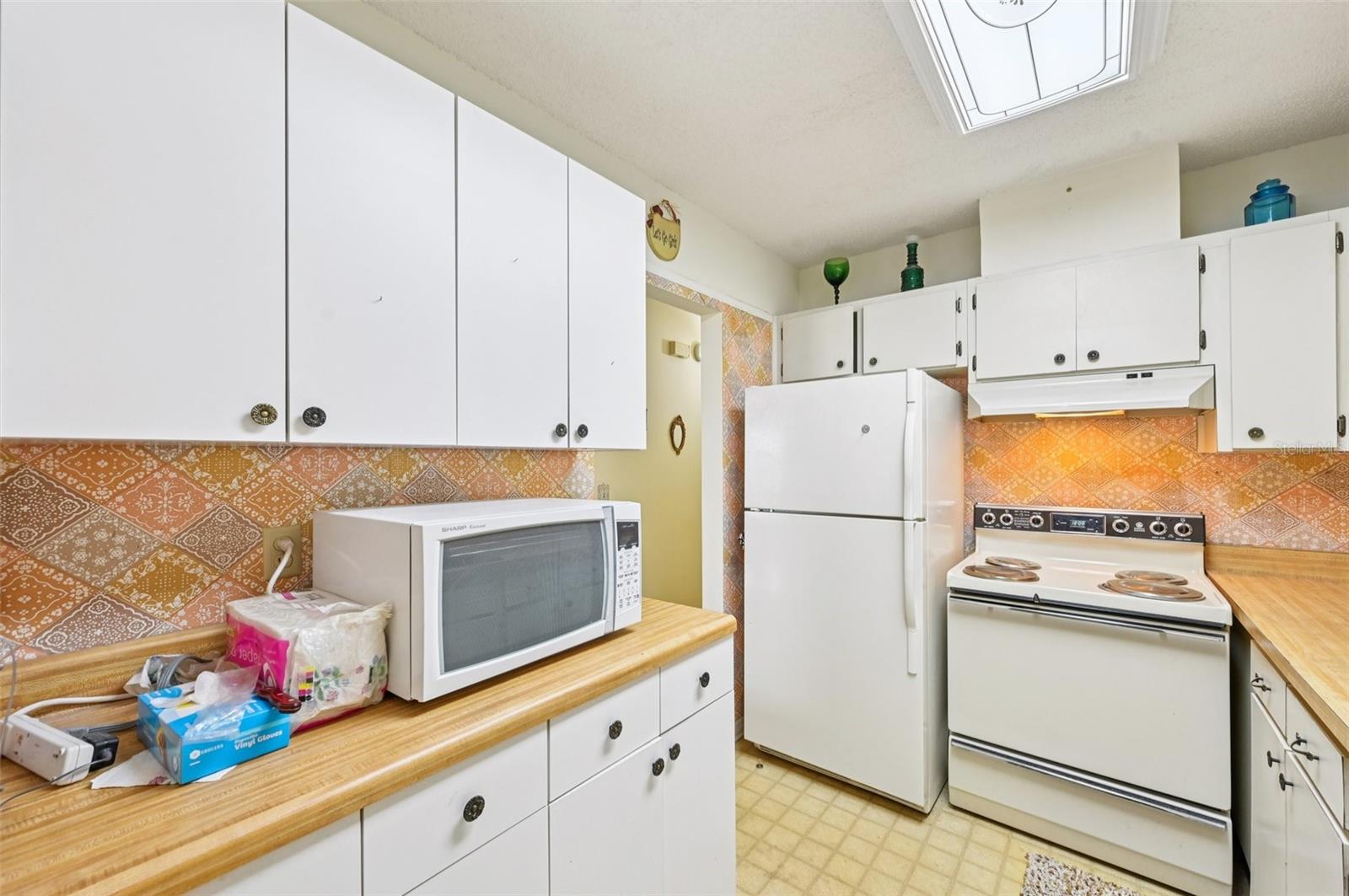 Image 8 of 51 For 2208 Grenadier Drive
