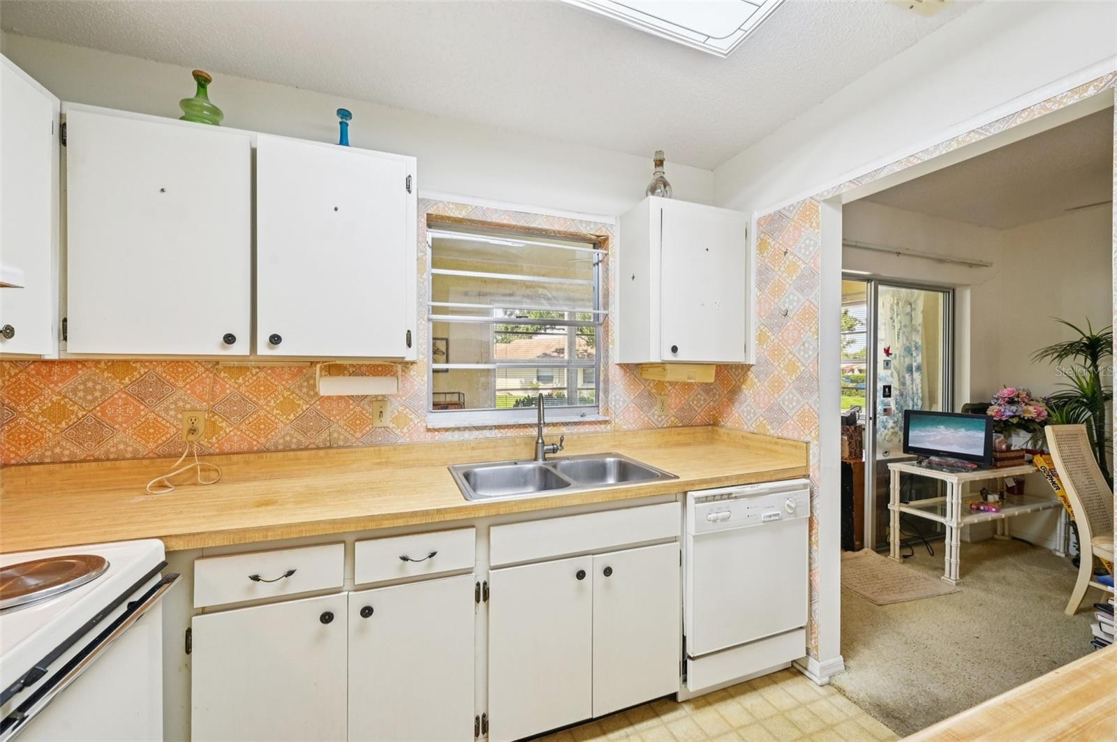 Image 9 of 51 For 2208 Grenadier Drive