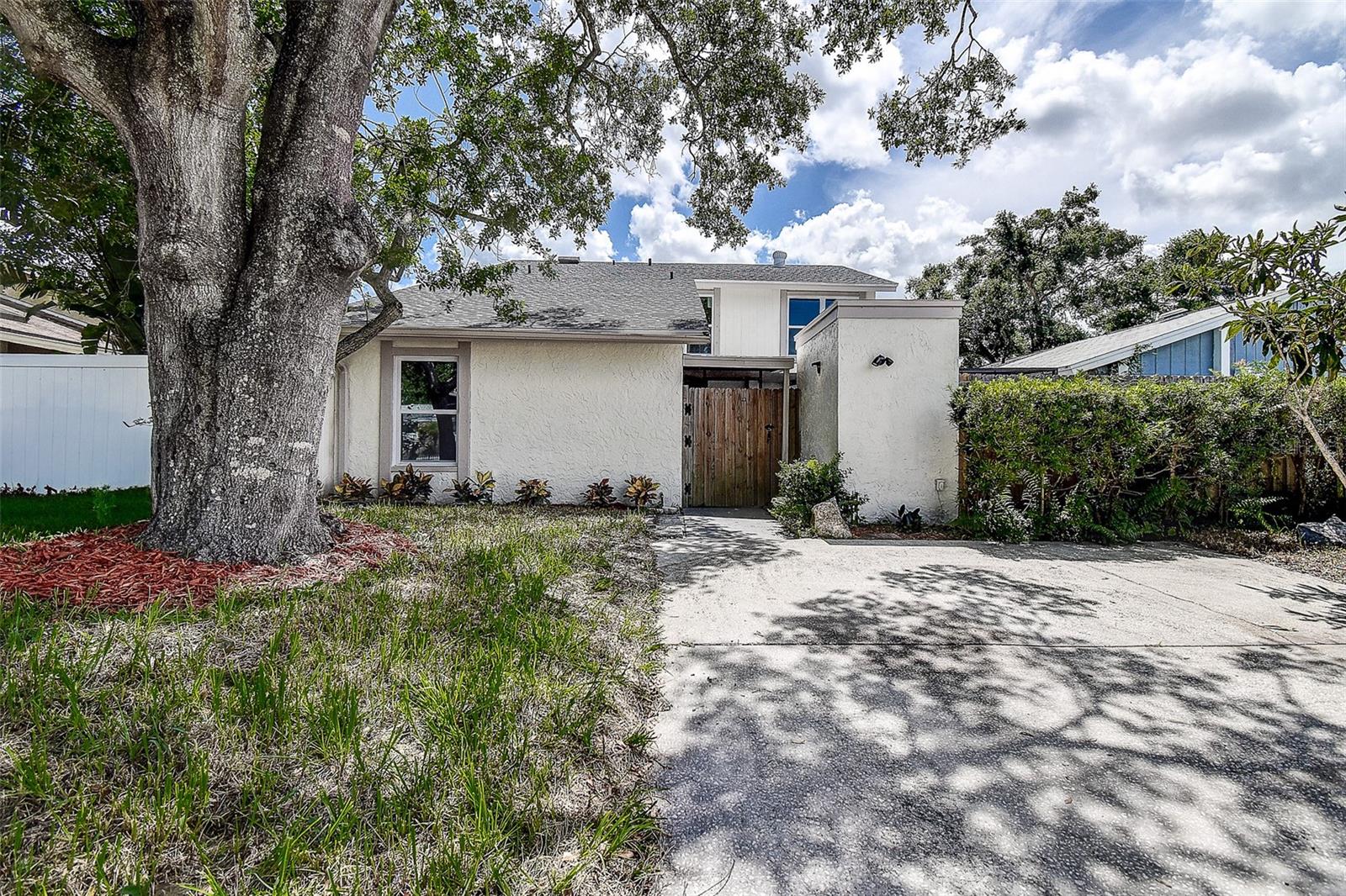 Details for 10303 Pennytree Place, TAMPA, FL 33624