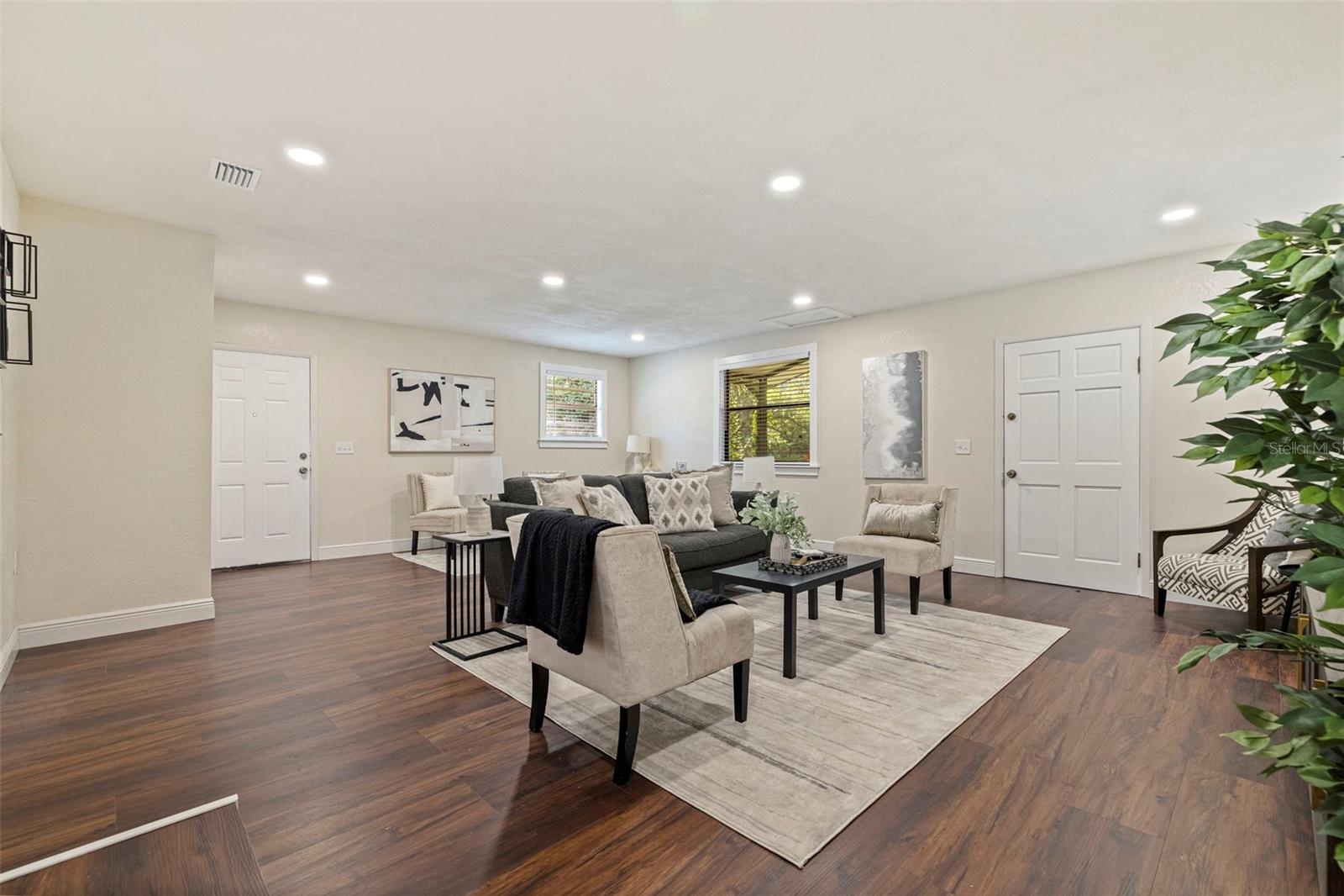 Image 9 of 35 For 13201 Vonn Road