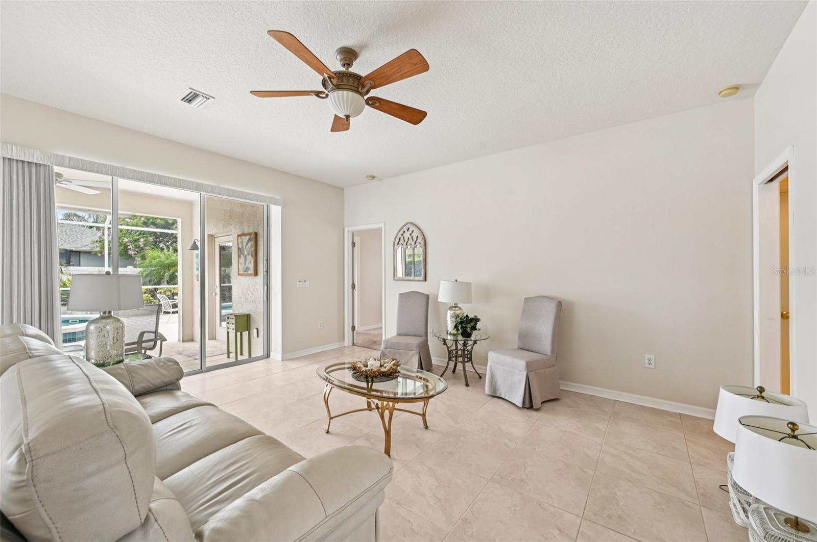 Image 4 of 49 For 1619 Vistoso Lane