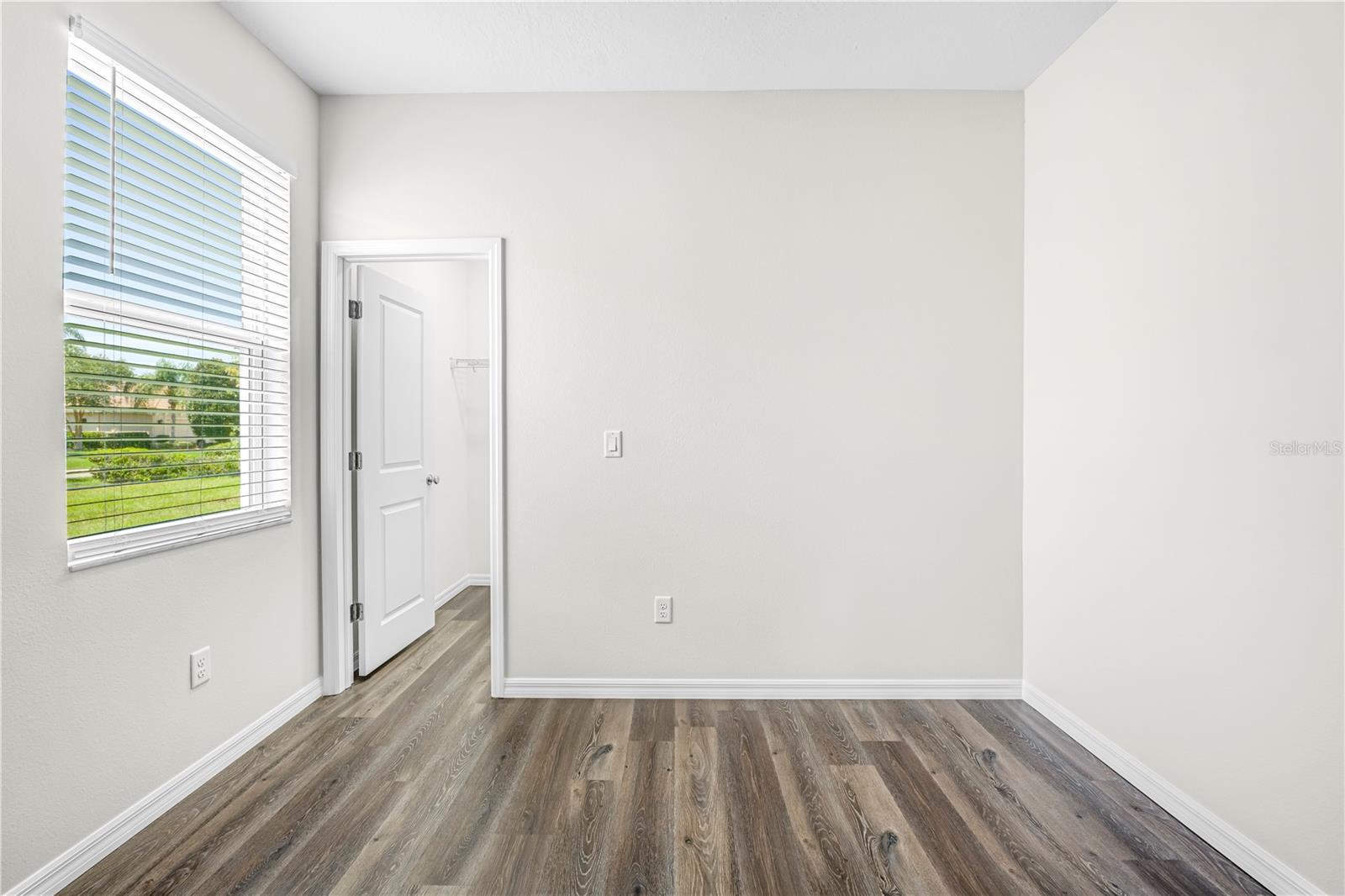 Listing photo id 29 for 9313 Gentle Ben Court