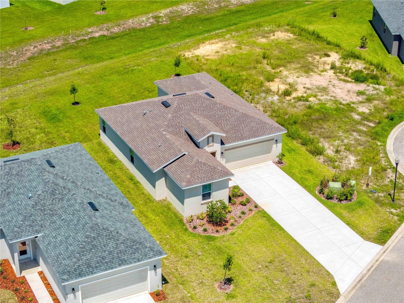 Listing photo id 43 for 9313 Gentle Ben Court