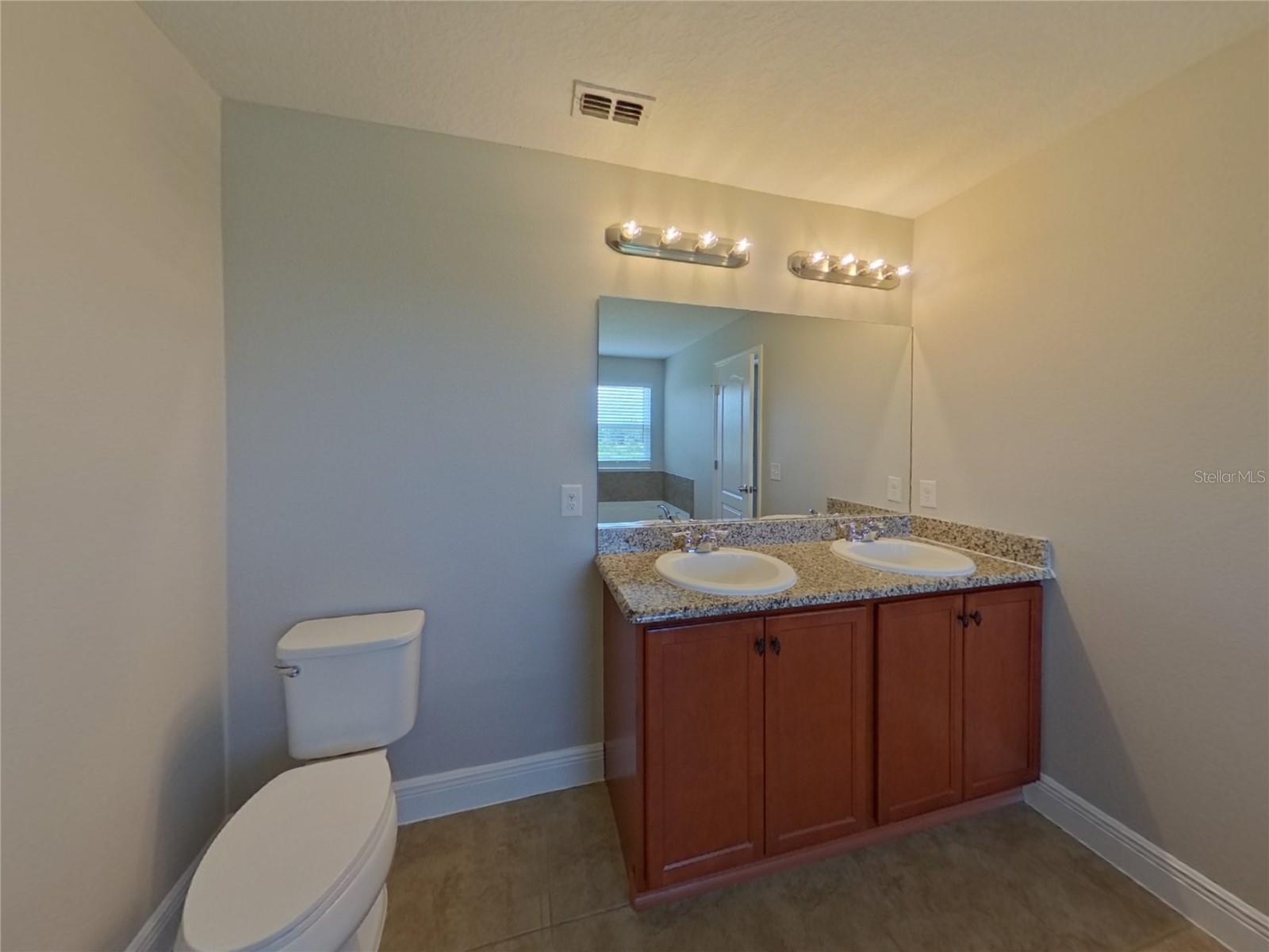 Image 10 of 17 For 10636 Laguna Plains Drive