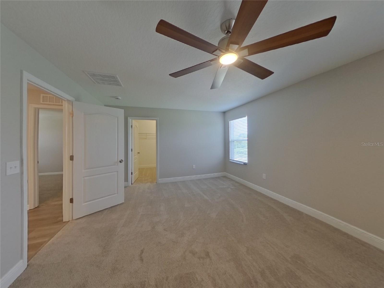 Image 8 of 17 For 10636 Laguna Plains Drive