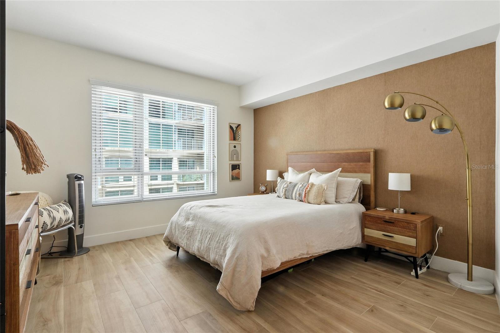 Image 11 of 30 For 111 12th Street 1427