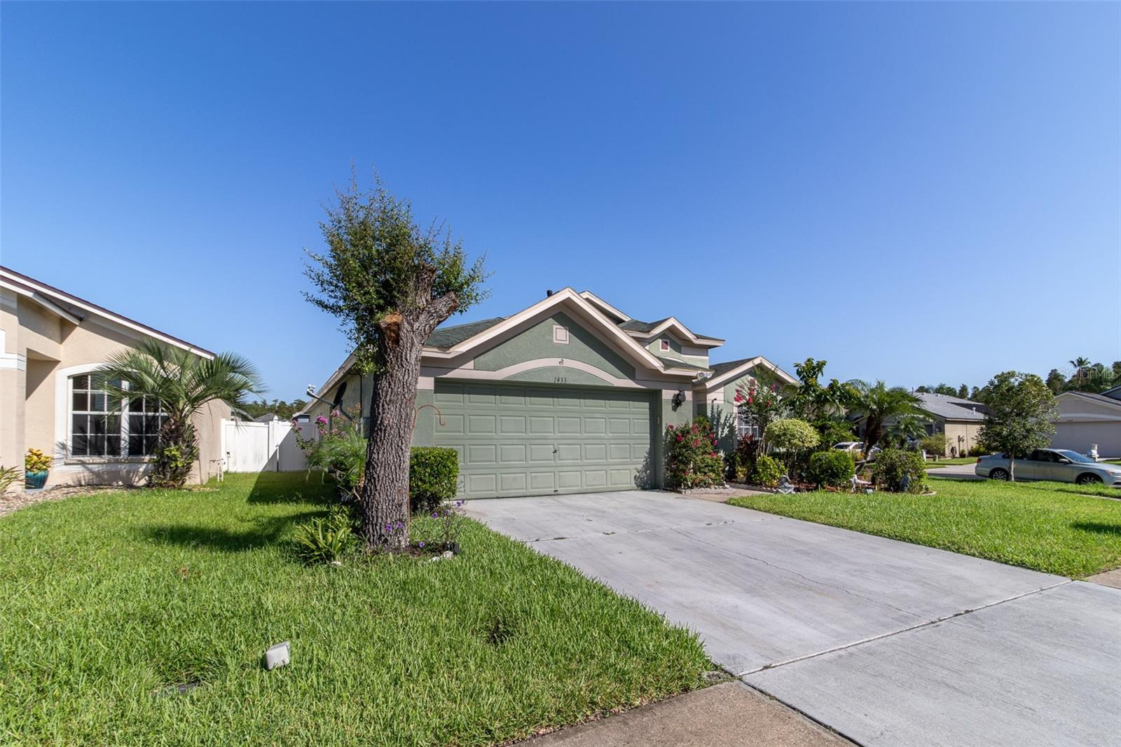 Listing photo id 4 for 1433 Greely Court