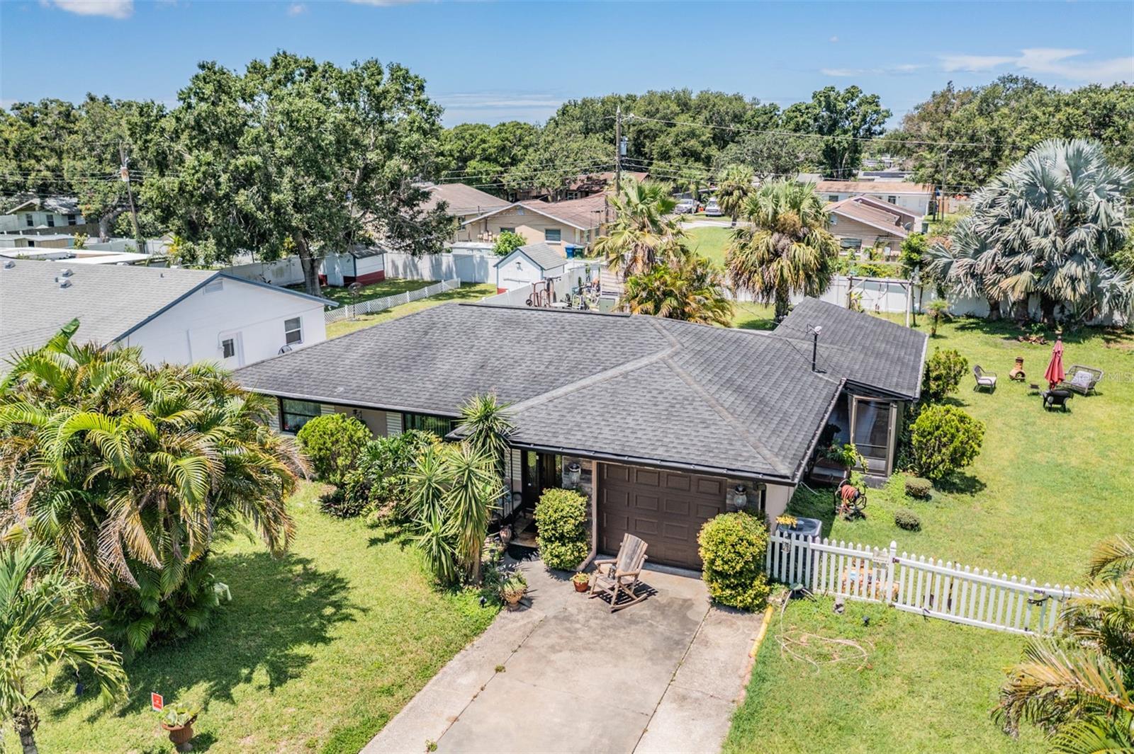 Details for 250 Lake Palms Drive, LARGO, FL 33771