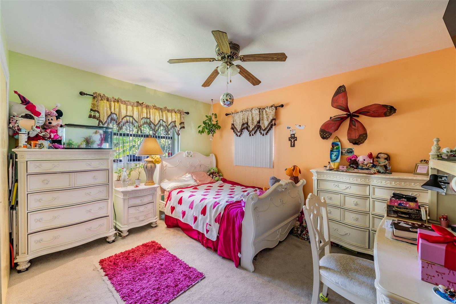 Image 17 of 29 For 250 Lake Palms Drive