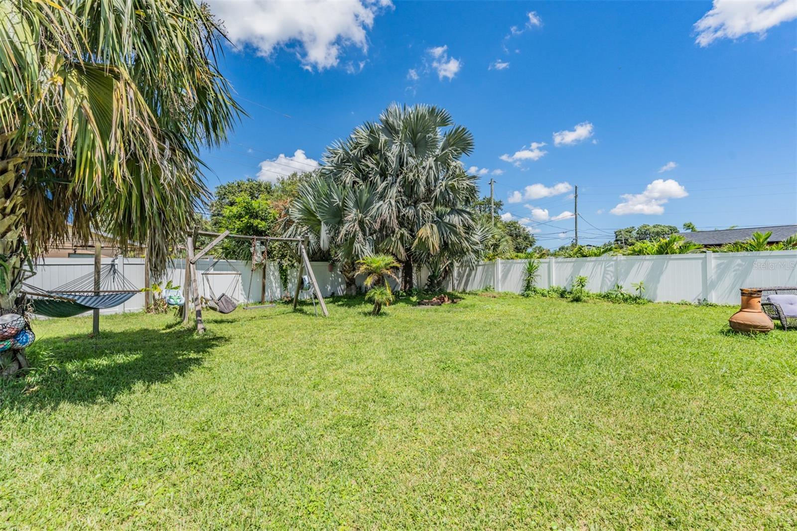 Image 22 of 29 For 250 Lake Palms Drive