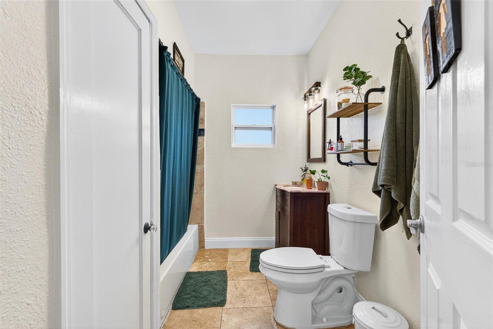 Image 16 of 39 For 1728 Albemarle Road