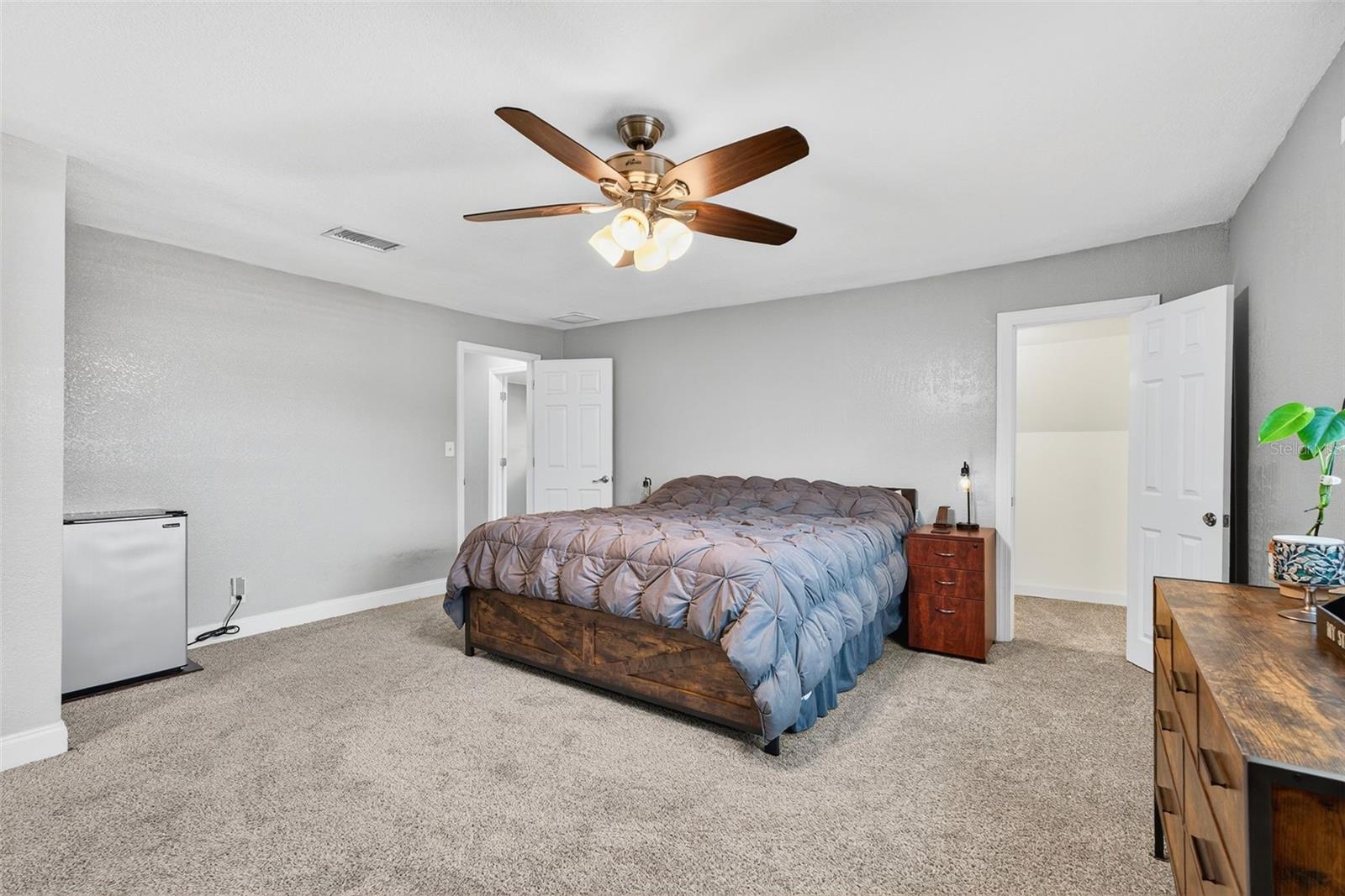 Image 21 of 39 For 1728 Albemarle Road
