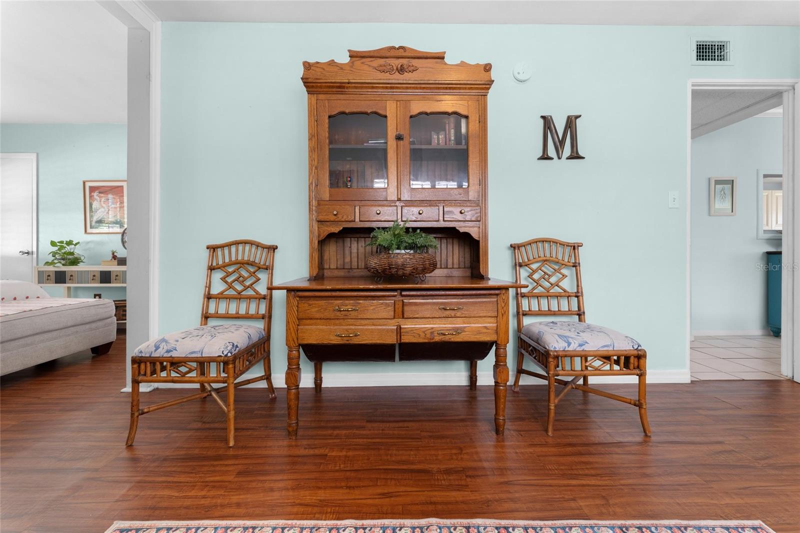 Listing photo id 35 for 209 Emerald Lane