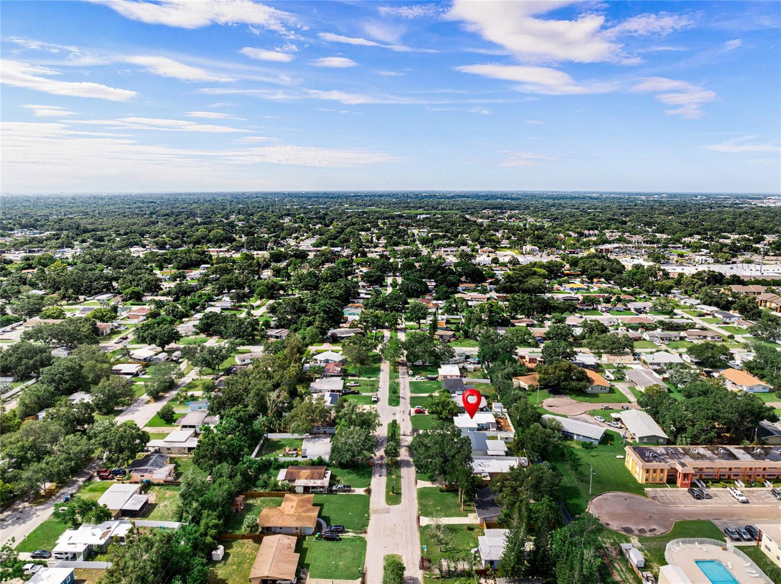 Listing photo id 68 for 209 Emerald Lane