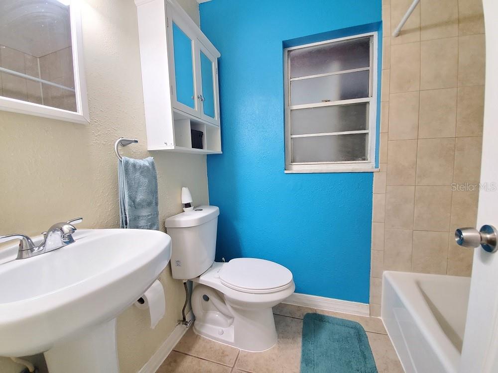 Image 11 of 12 For 4428 Varn Avenue