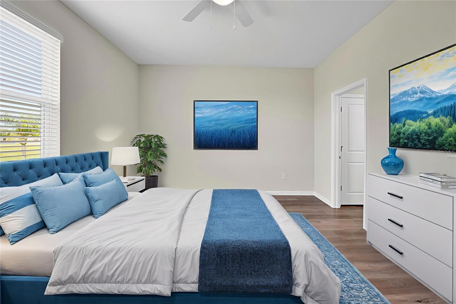 Listing photo id 22 for 9081 Wade Street