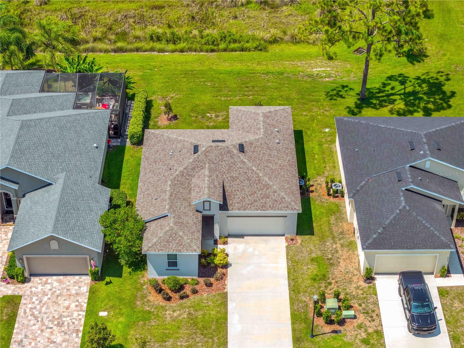 Listing photo id 47 for 9081 Wade Street