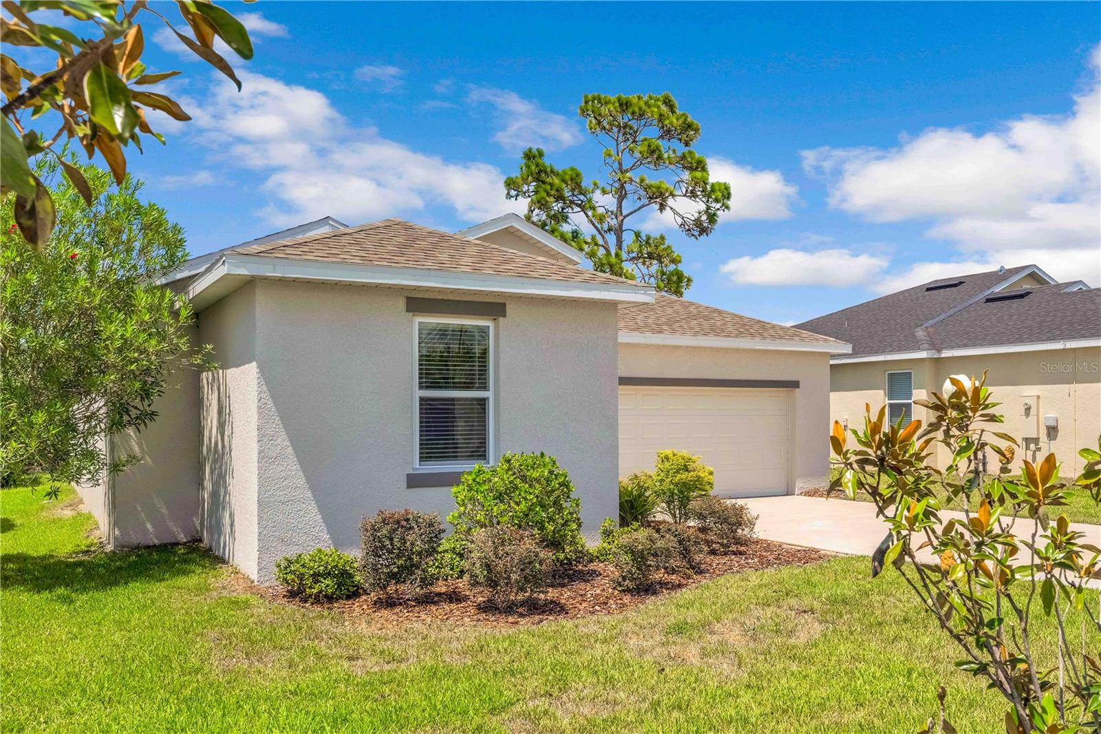 Listing photo id 49 for 9081 Wade Street