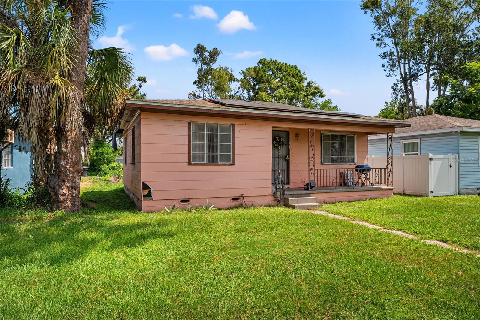 Image 4 of 24 For 4235 3rd Avenue S
