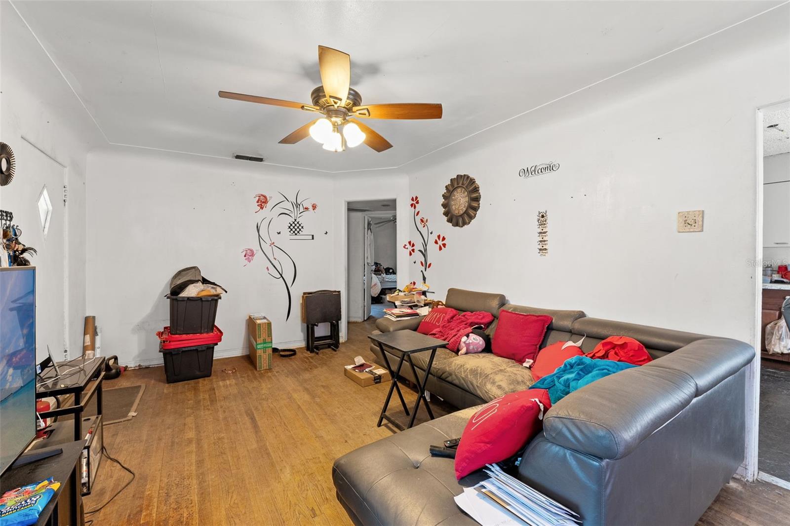 Image 6 of 24 For 4235 3rd Avenue S