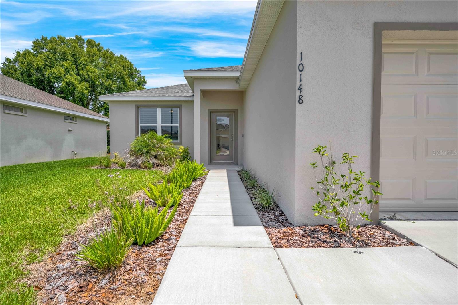 Listing photo id 3 for 10148 Duffy Circle
