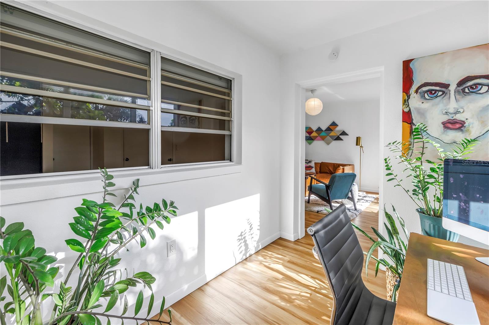 Image 20 of 43 For 800 71st Avenue N 10