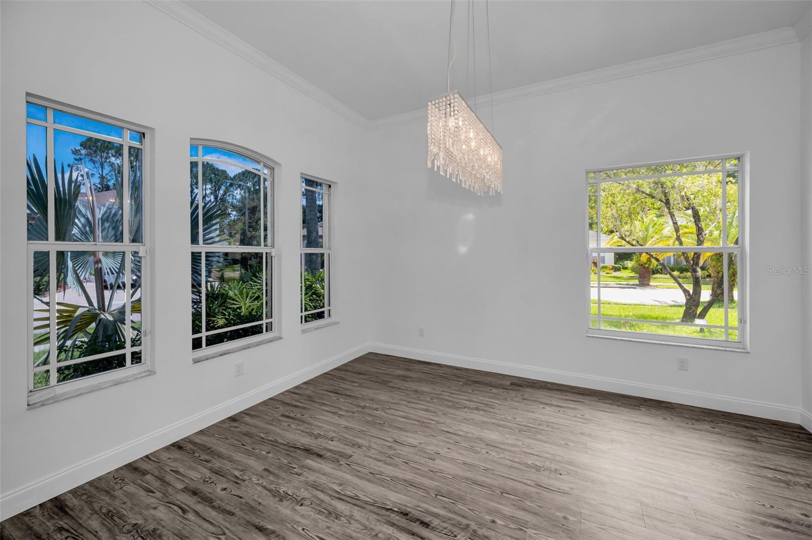 Image 10 of 93 For 10530 Canary Isle Drive