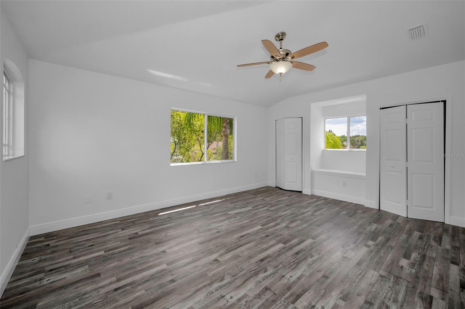 Image 46 of 93 For 10530 Canary Isle Drive