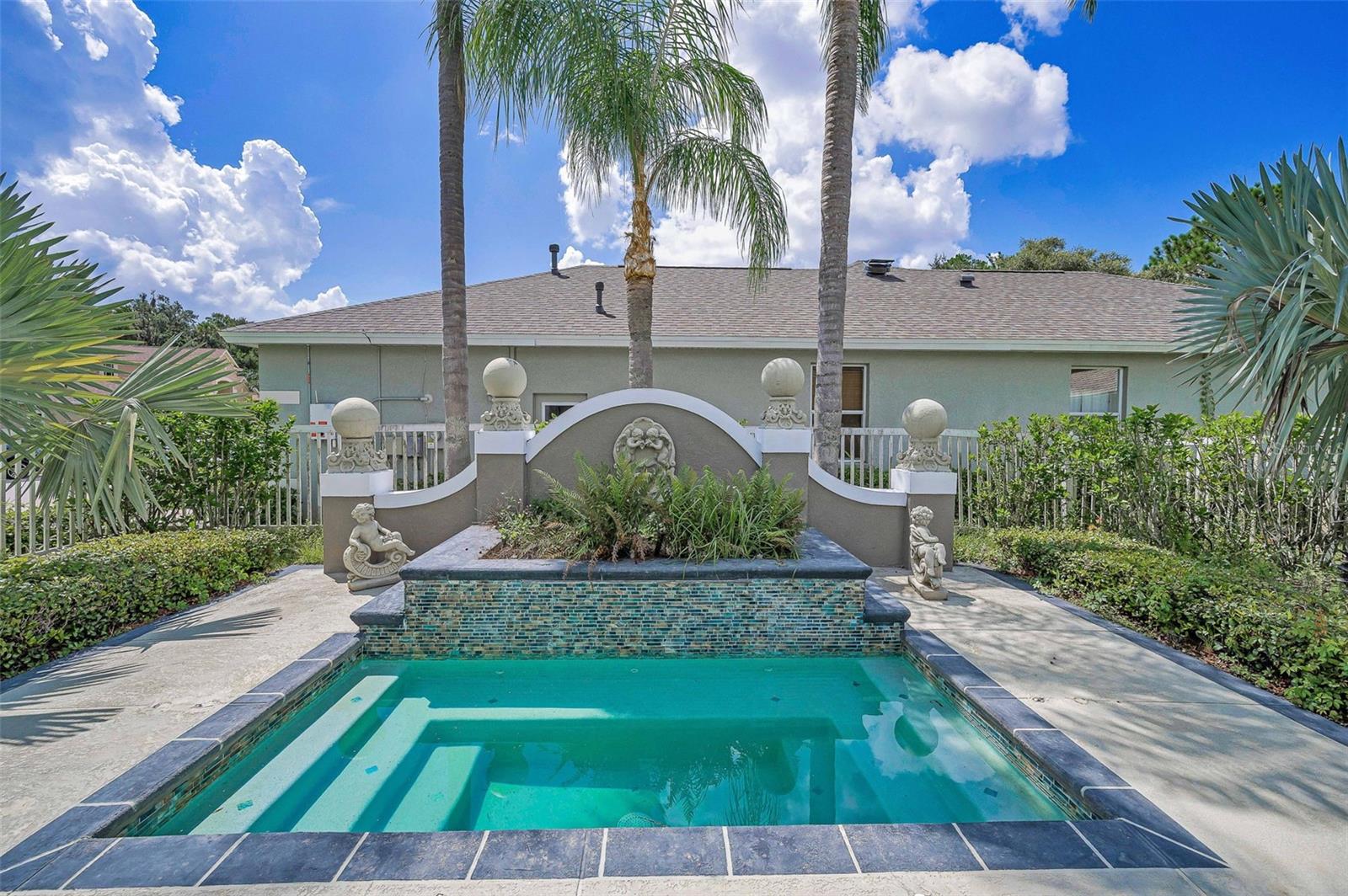 Image 54 of 93 For 10530 Canary Isle Drive