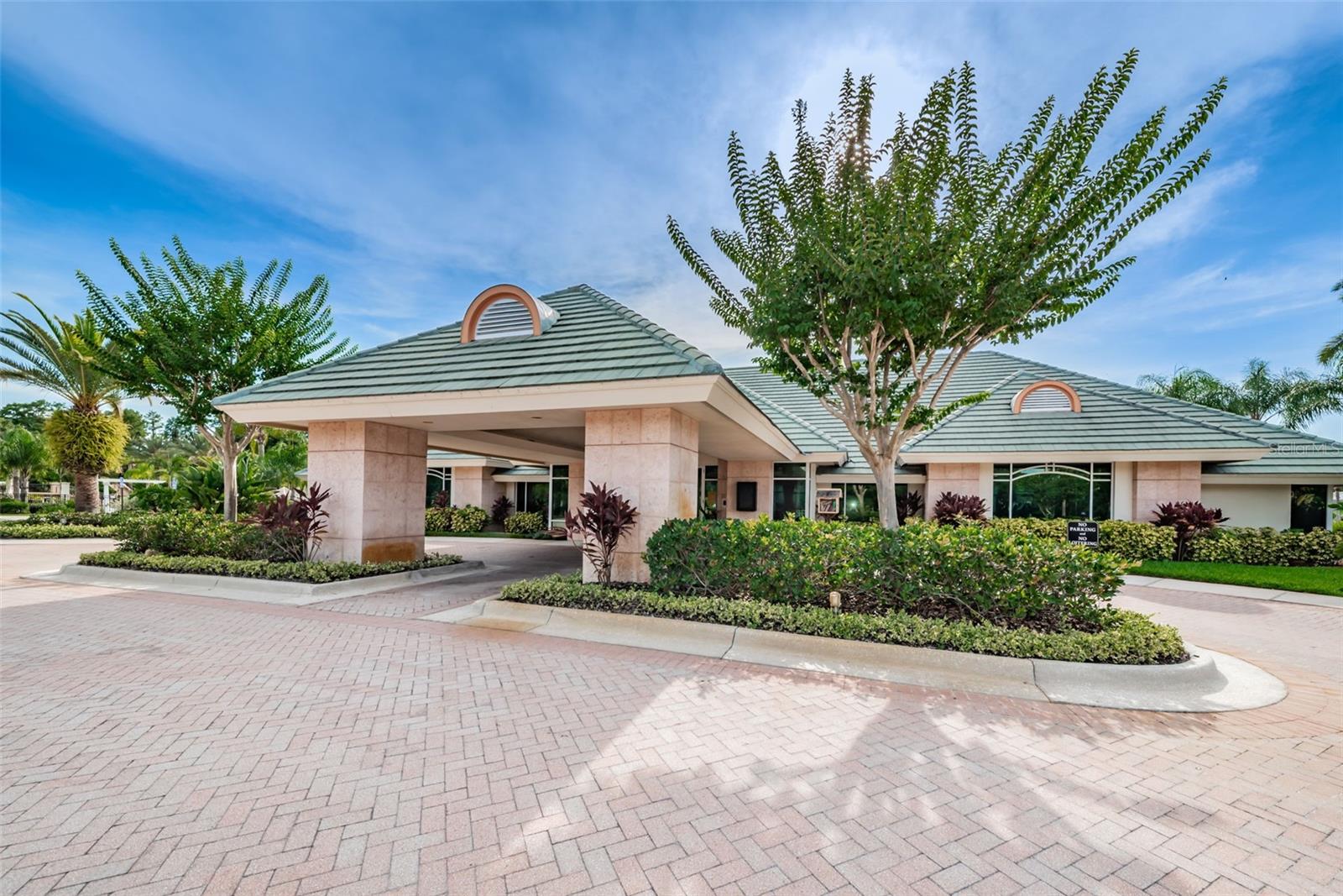 Image 72 of 93 For 10530 Canary Isle Drive
