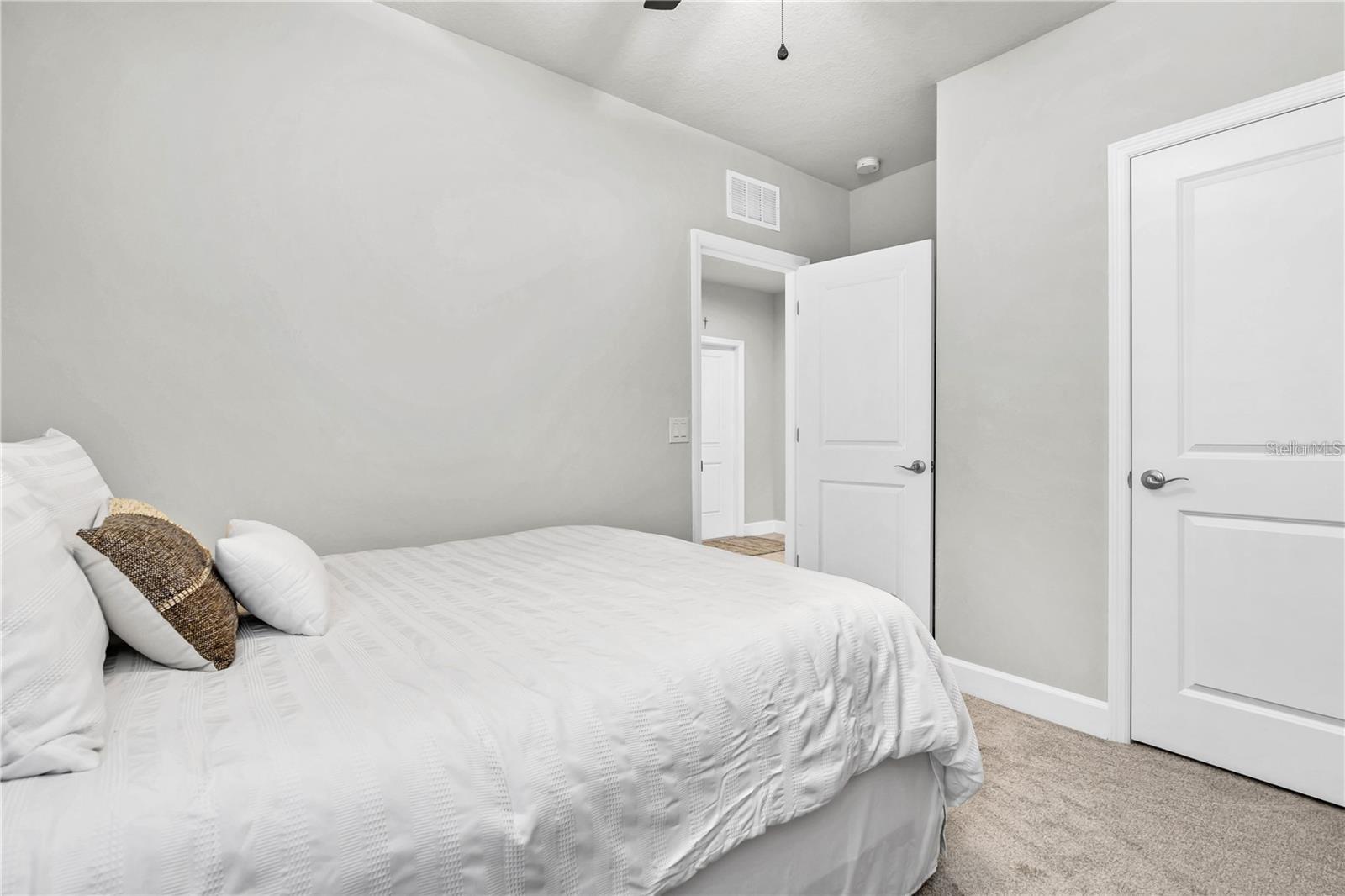 Image 21 of 40 For 8352 Greenway Avenue
