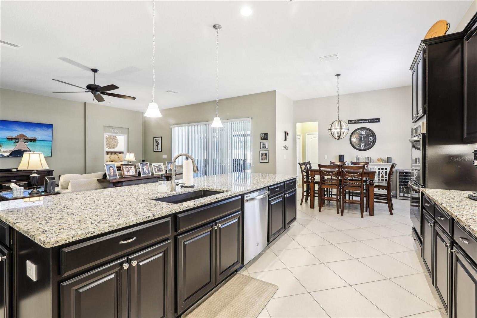 Image 14 of 49 For 11544 Lake Lucaya Drive