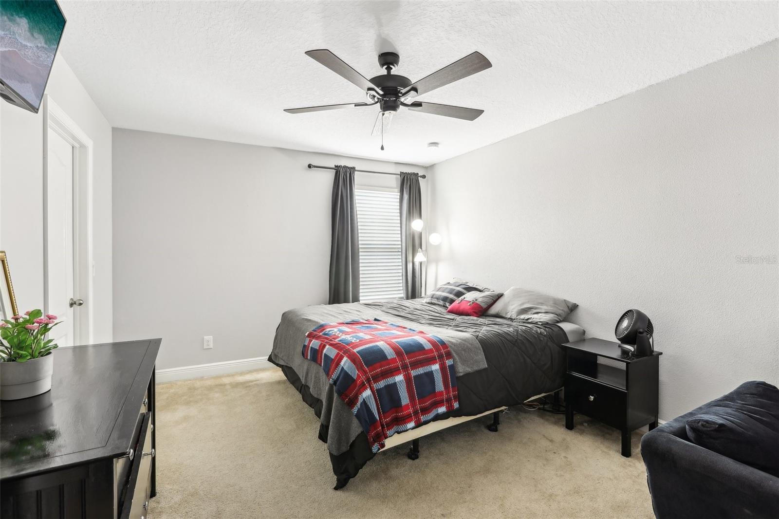 Image 32 of 49 For 11544 Lake Lucaya Drive