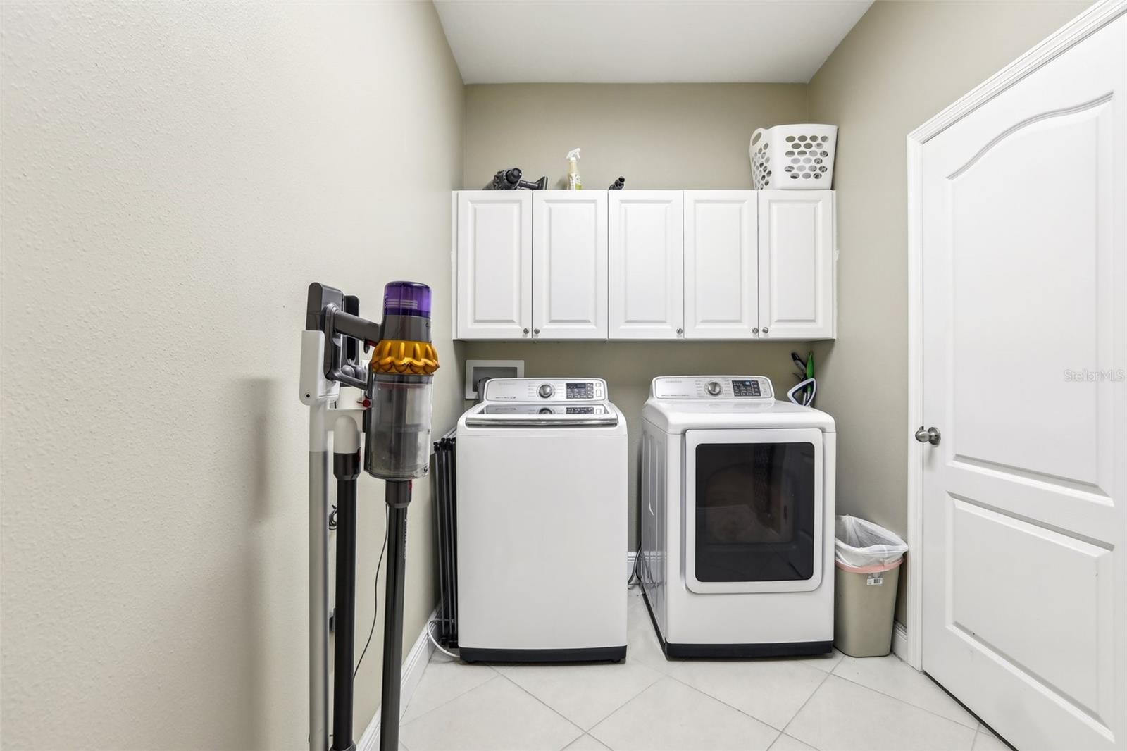 Image 34 of 49 For 11544 Lake Lucaya Drive