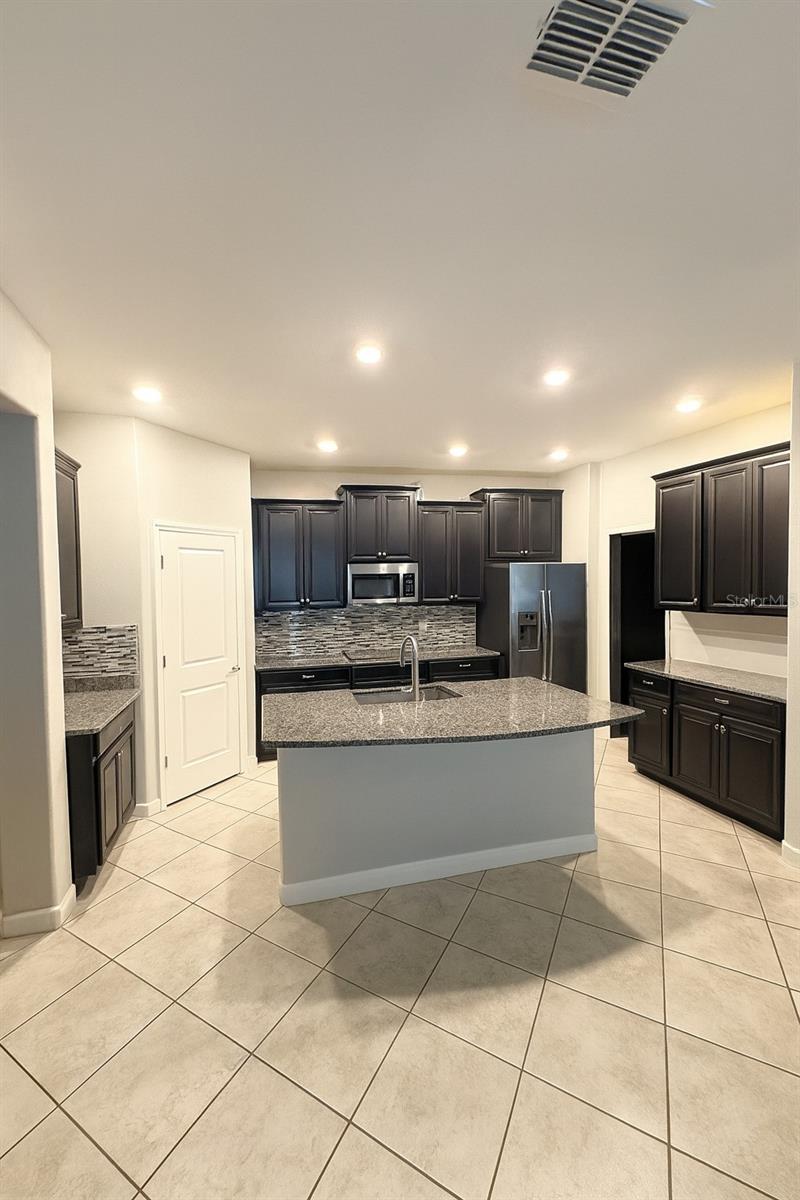 Image 8 of 29 For 10612 Great Cormorant Drive