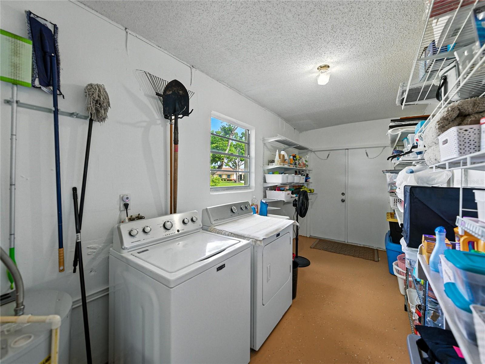 Image 32 of 42 For 322 Gloucester Boulevard 322