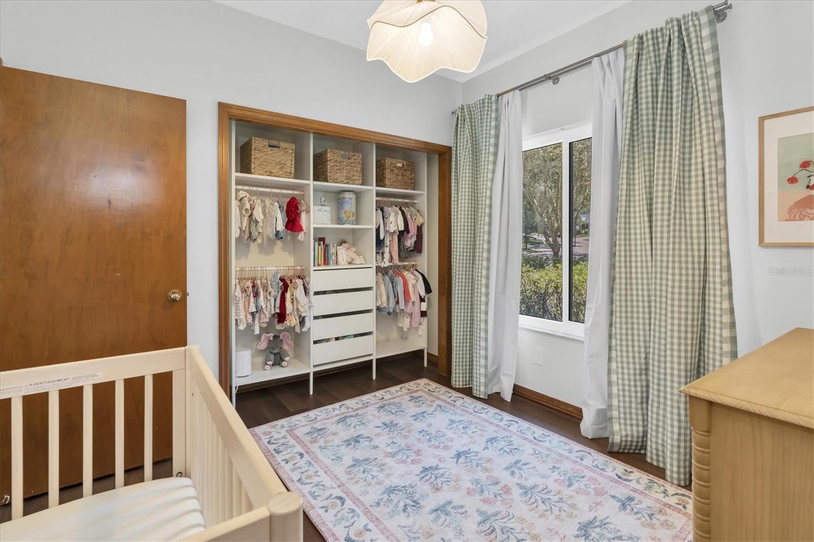 Listing photo id 19 for 300 Cascade Lane