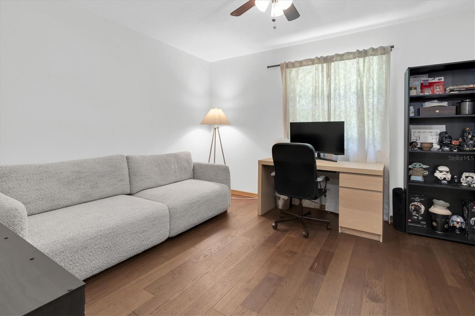 Listing photo id 21 for 300 Cascade Lane