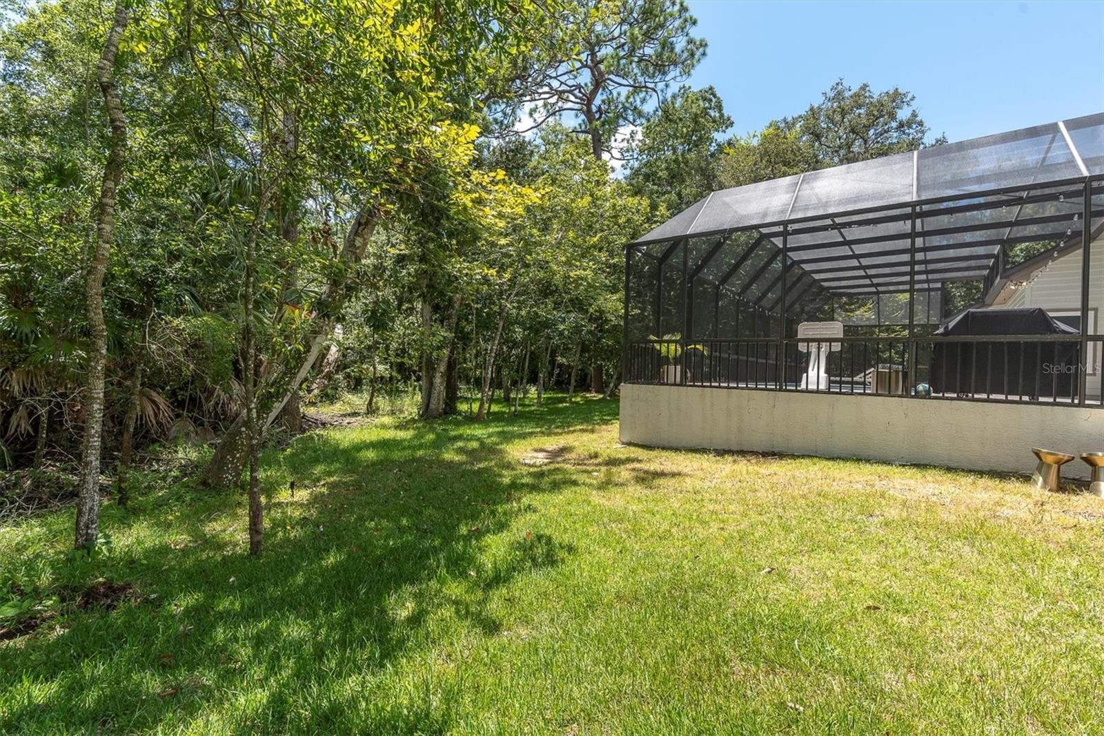 Listing photo id 34 for 300 Cascade Lane