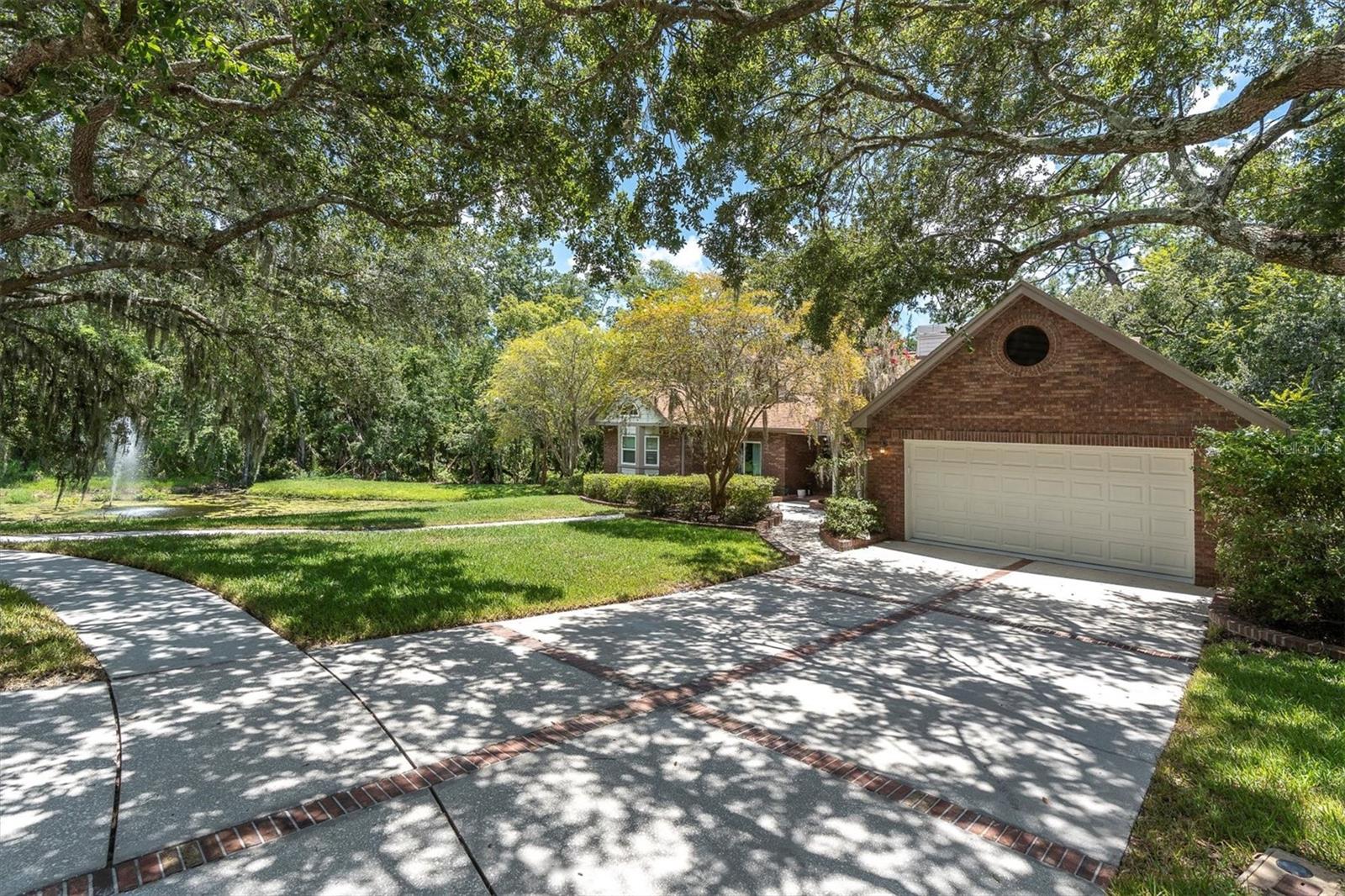 Listing photo id 43 for 300 Cascade Lane