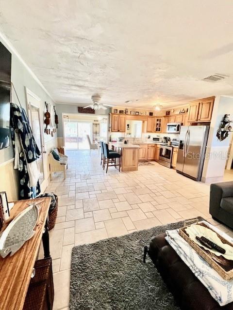 Image 8 of 59 For 10288 Twin River Lane