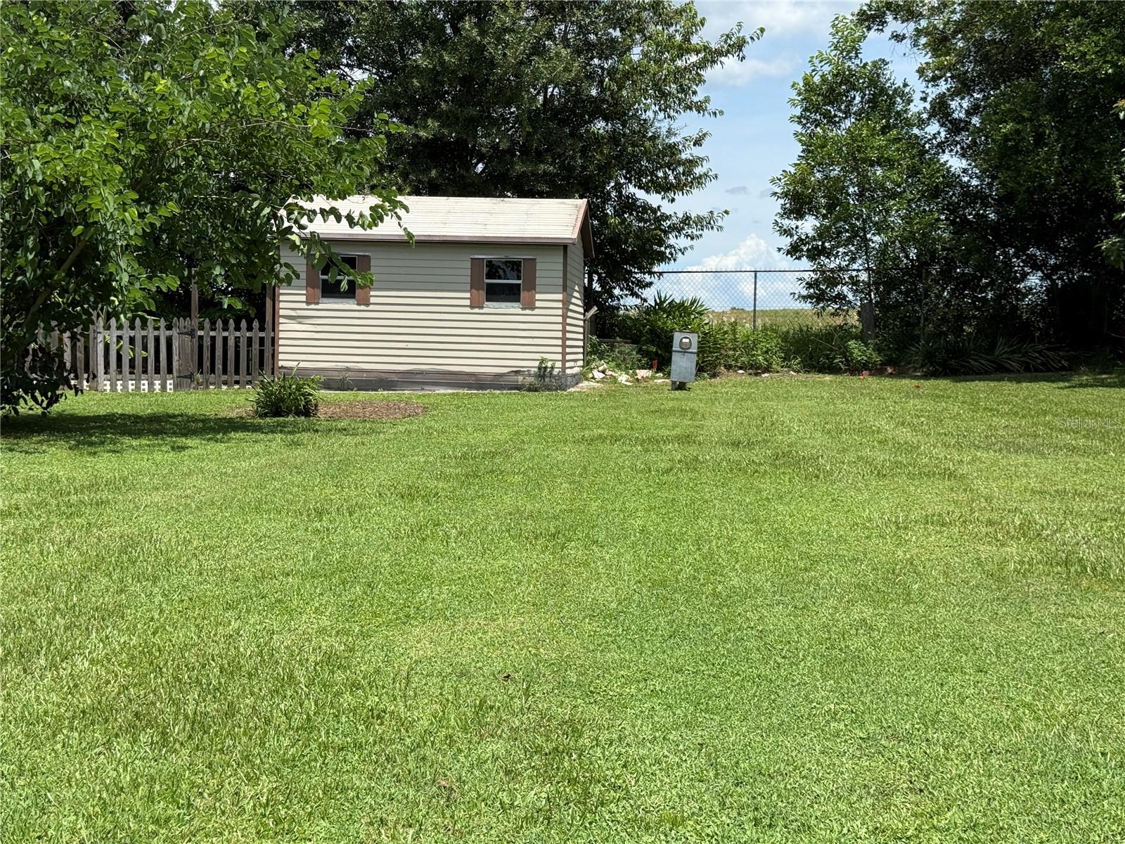 Image 4 of 6 For 10034 Hamp Drive 239