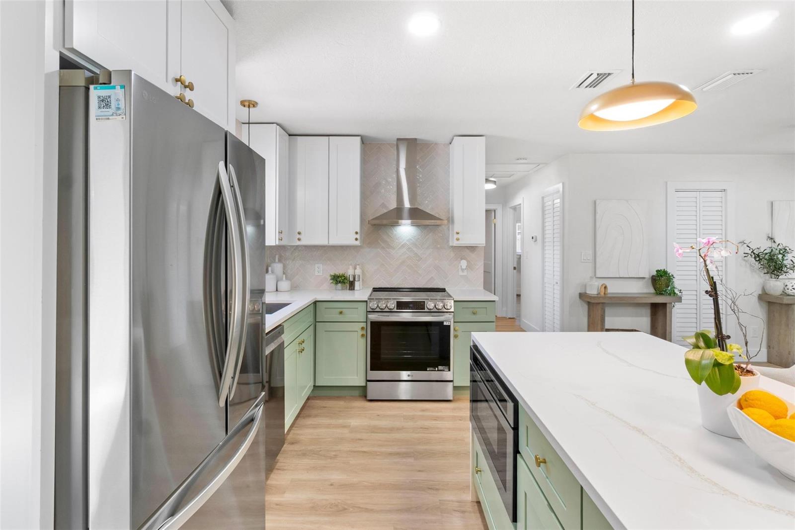 Image 13 of 37 For 8263 27th Avenue N