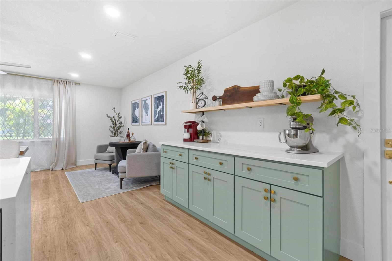 Image 17 of 37 For 8263 27th Avenue N