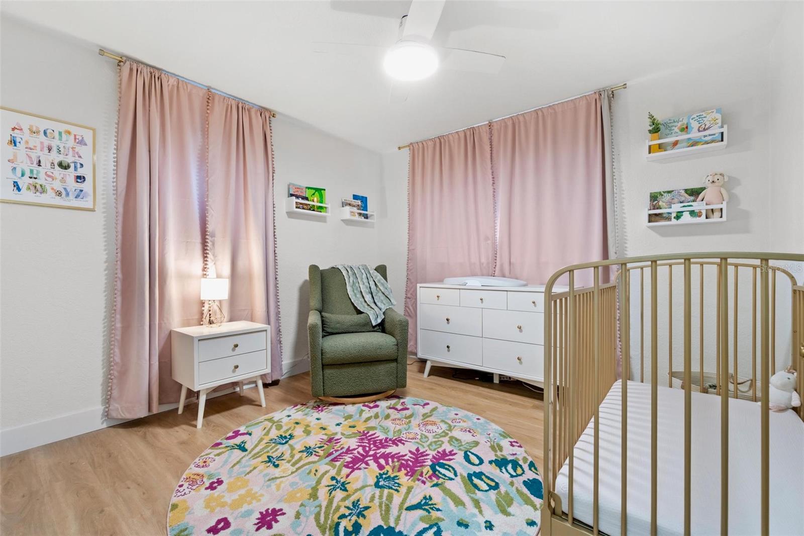 Image 23 of 37 For 8263 27th Avenue N
