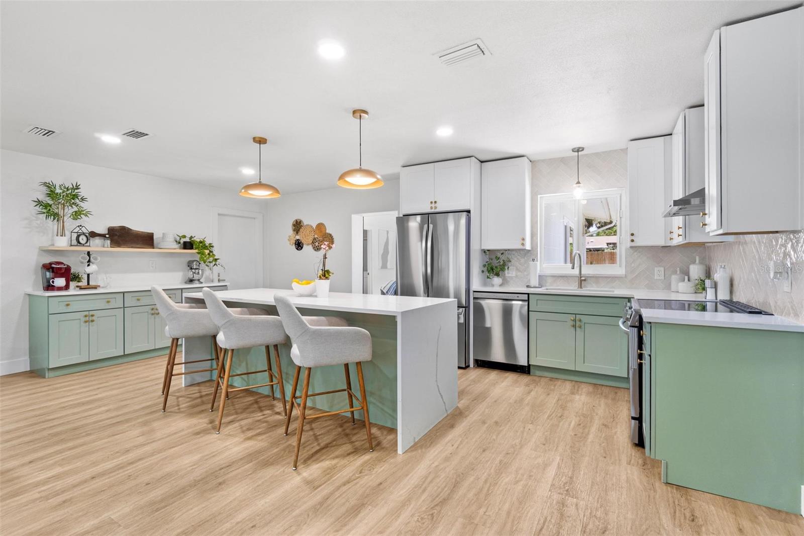 Image 3 of 37 For 8263 27th Avenue N
