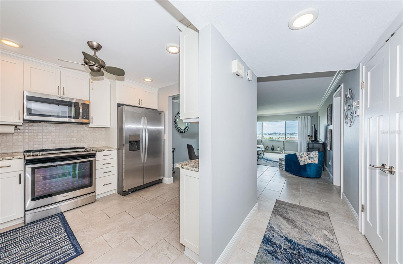 Image 2 of 55 For 4775 Cove Circle 904