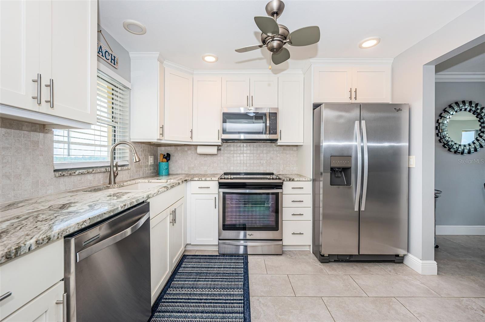 Image 3 of 55 For 4775 Cove Circle 904
